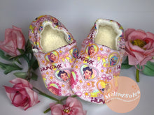 Load image into Gallery viewer, HUNTR/X VDAY