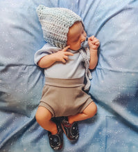 Load image into Gallery viewer, Skull Earth Booties