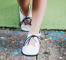 Load image into Gallery viewer, Snow StarFall
