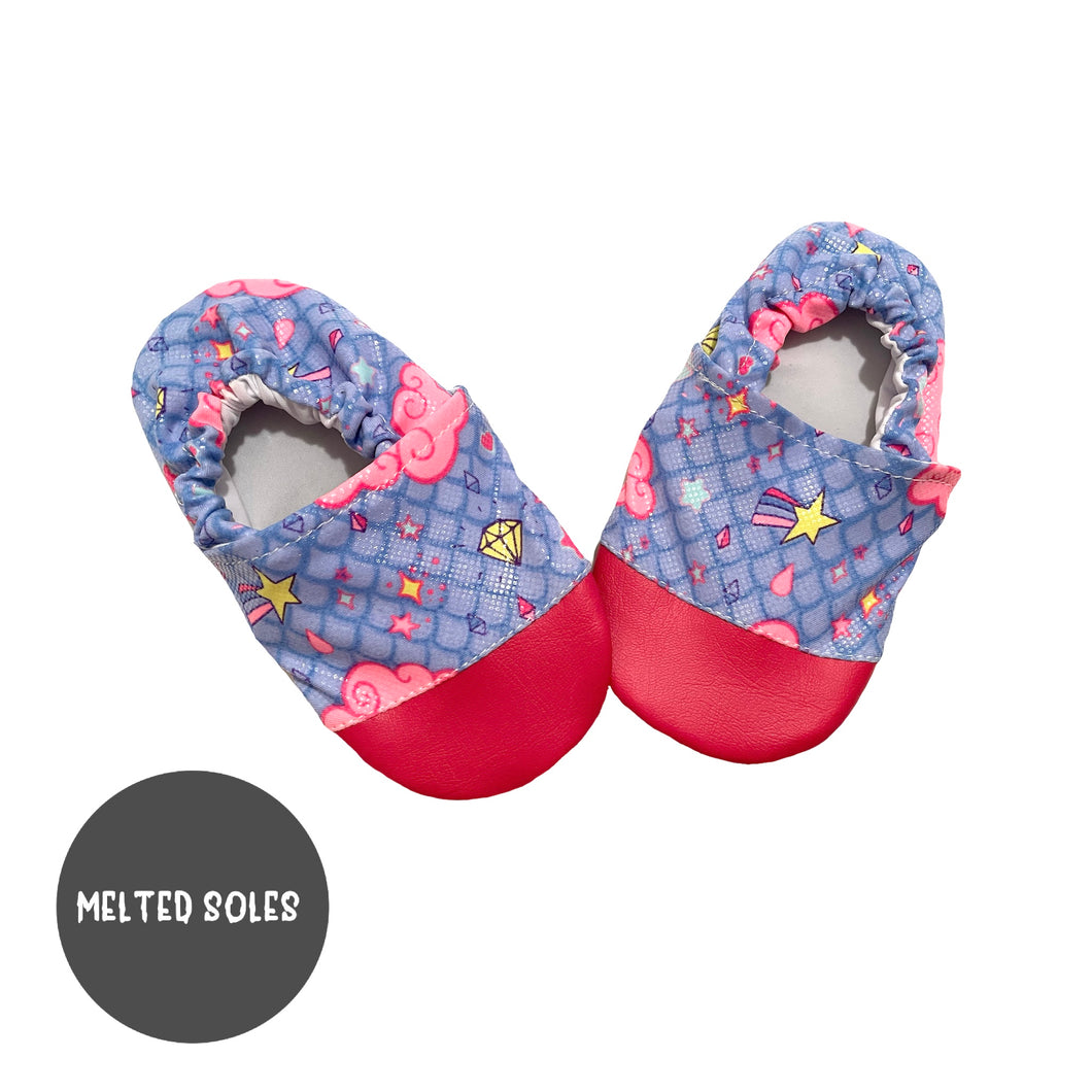 Comic Cloud Water Shoe